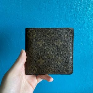 Louis Vuitton Monogram Bifold Wallet